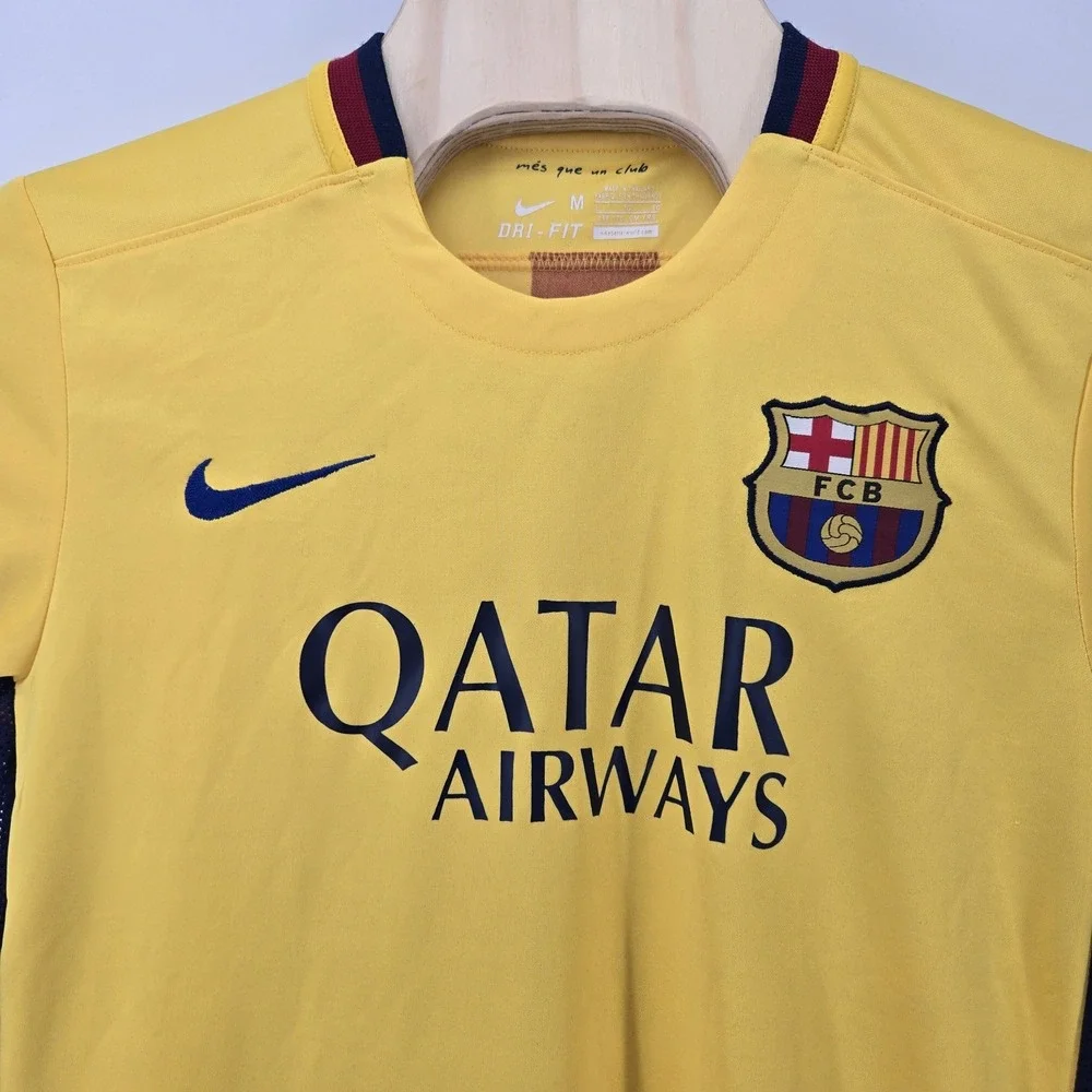 2015/16 Barcelona Away Jersey #10 Messi Size Medium Nike Soccer La Liga kit